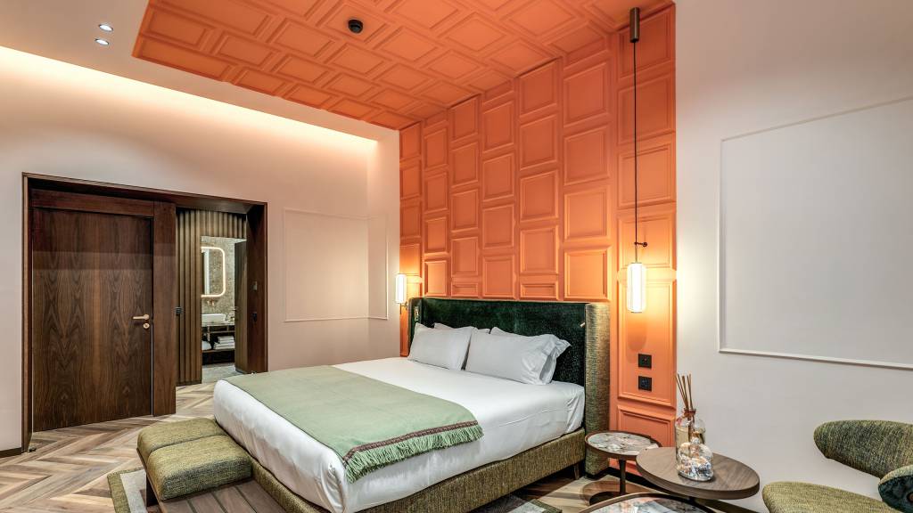 The-Steps-Hotel-Roma-Deluxe-Room-07 The-Steps-Hotel-Roma-Deluxe-Room-07